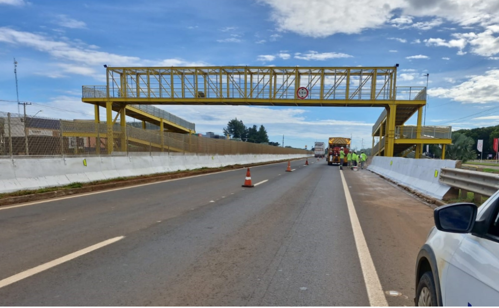 Nova Rota entrega mais quatro passarelas de pedestres na região norte da BR-163